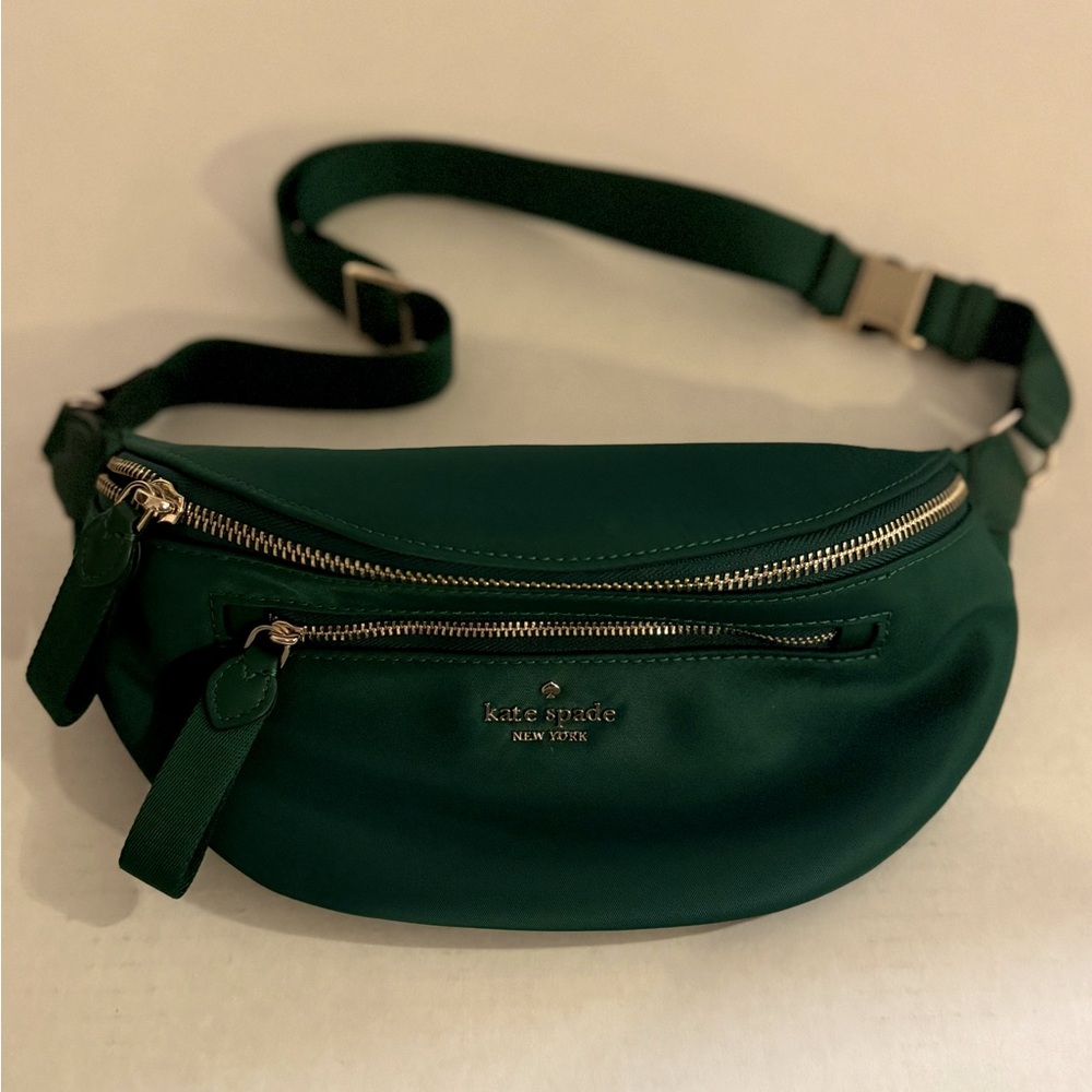 Kate Spade Chelsea belt bag, NWOT